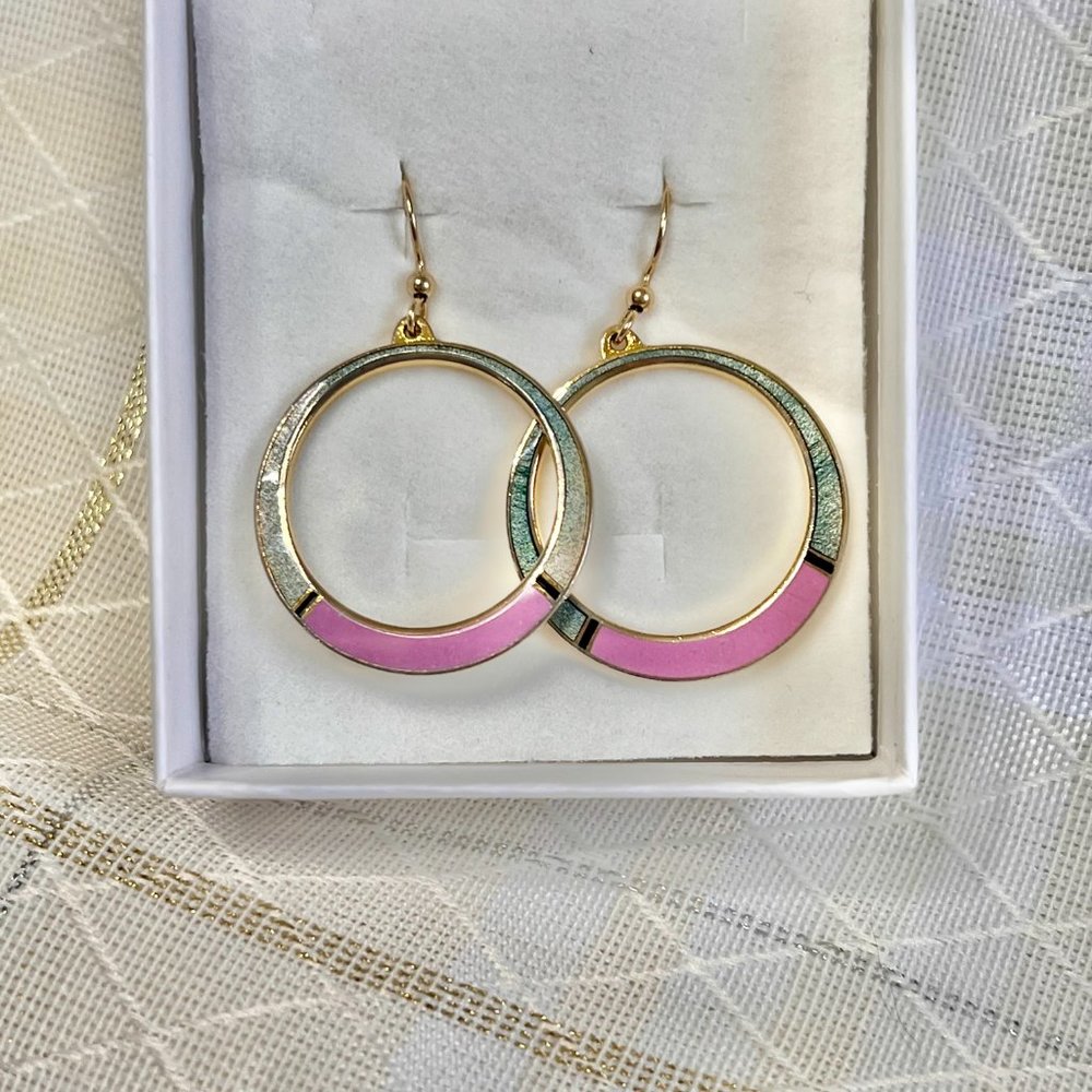 SKYE Vintage earrings, SKYE Vintage Jewelry, Isle of SKYE Dangle Hoop Earrings